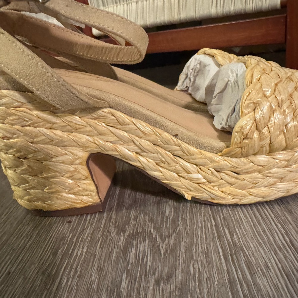 Scoop NYC Tan Espadrilles with Braided Platform